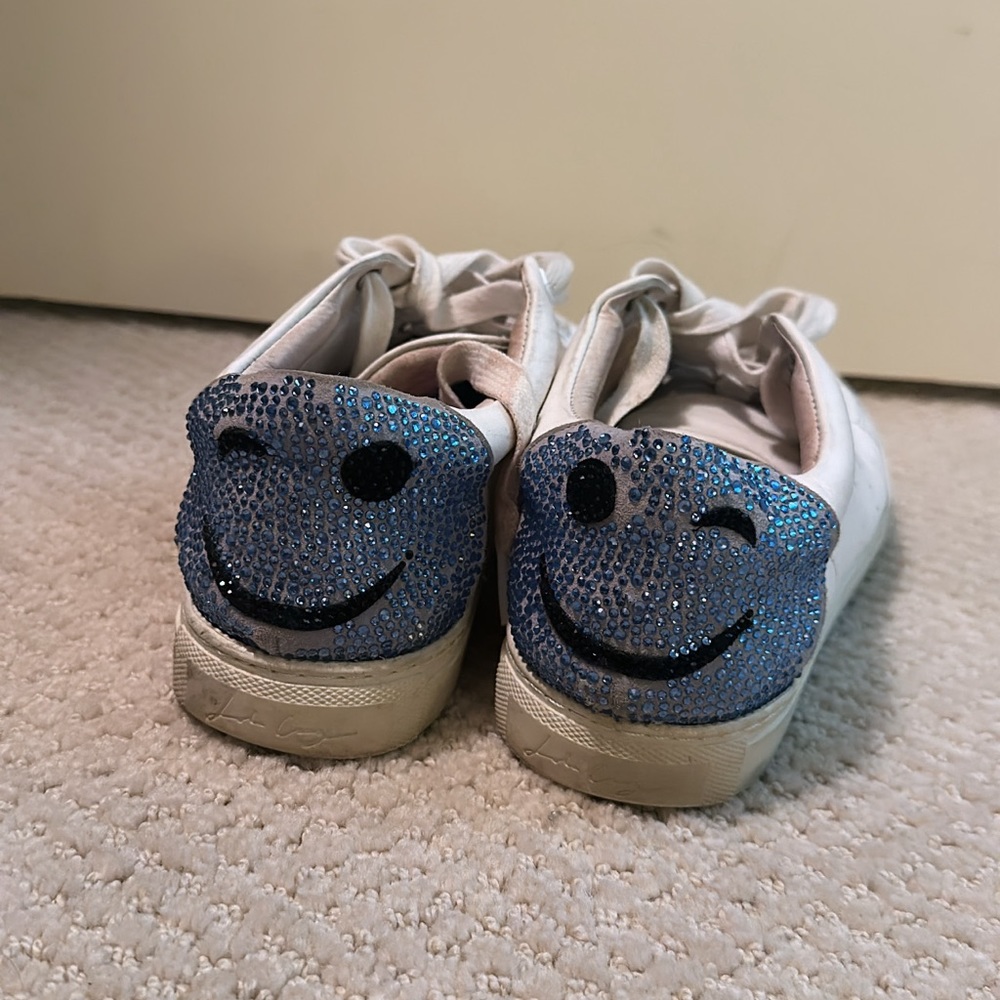 Lola Cruz sneakers